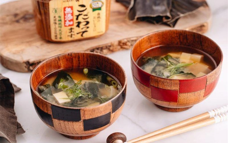 canh miso nấm đông cô