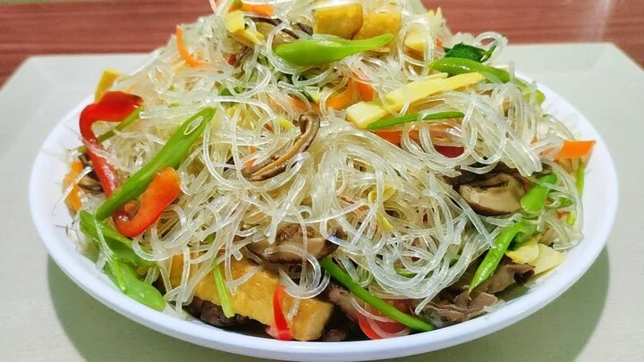 nấm nhung hươu xào miến