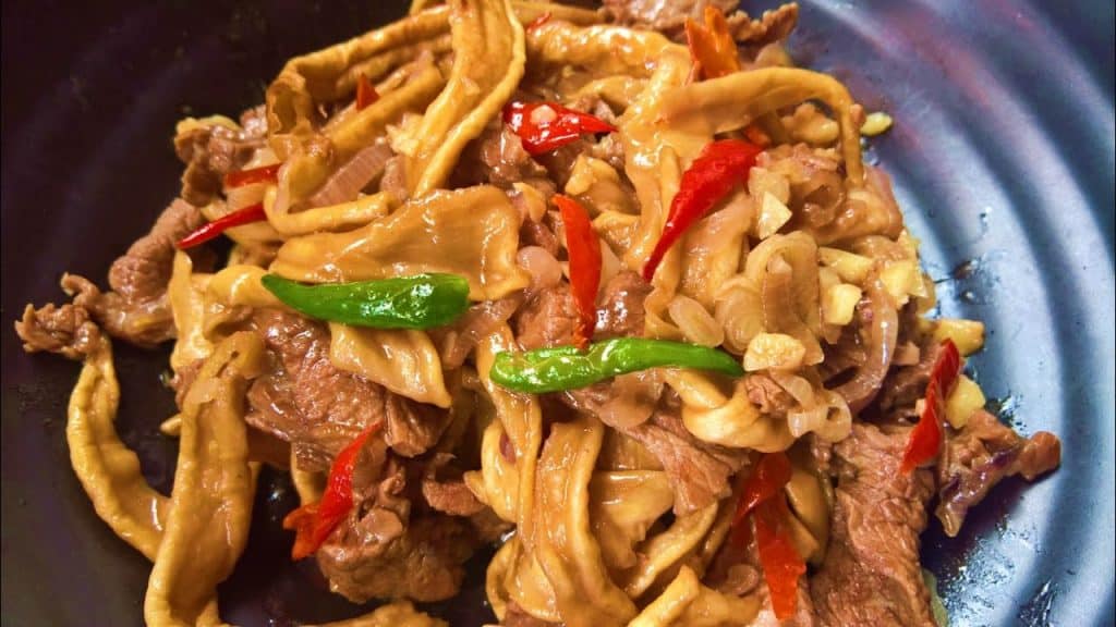 củ cải khô xào thịt bò